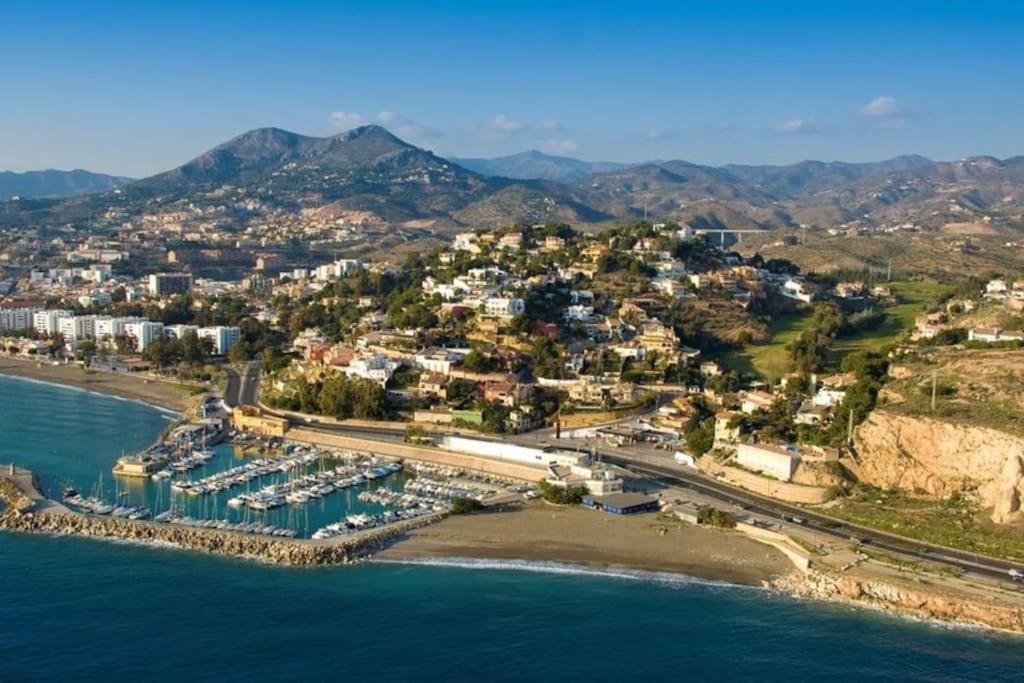 Estudio En Малага Экстерьер фото